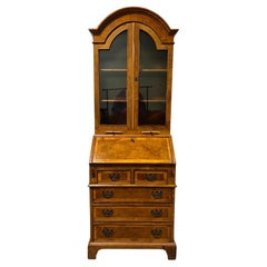 Bibliothèque secrétaire de style géorgien vintage en broussin Italie