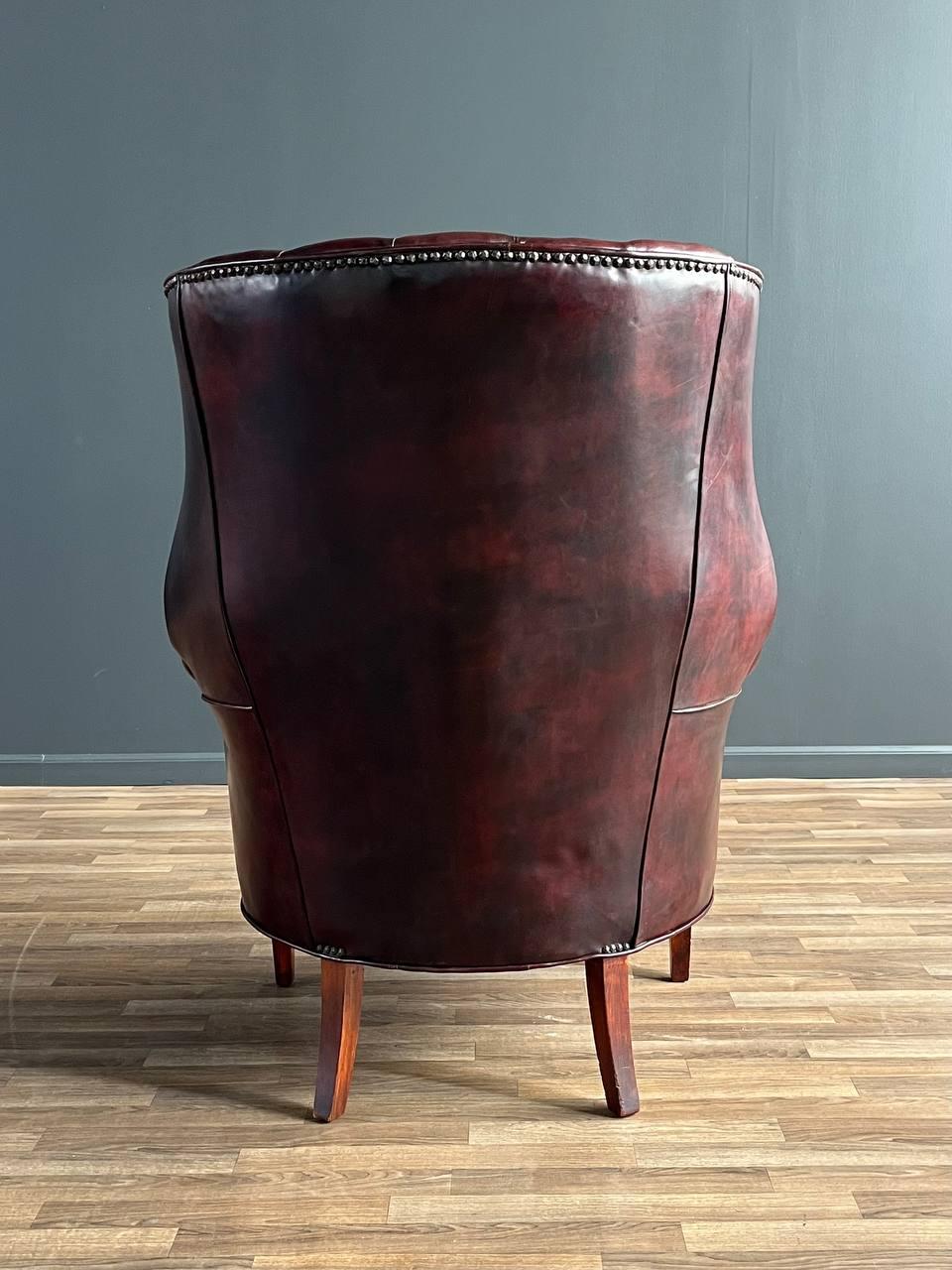 Mid-20th Century Vintage Georgian Chesterfield Style Leather Wing Back Chair