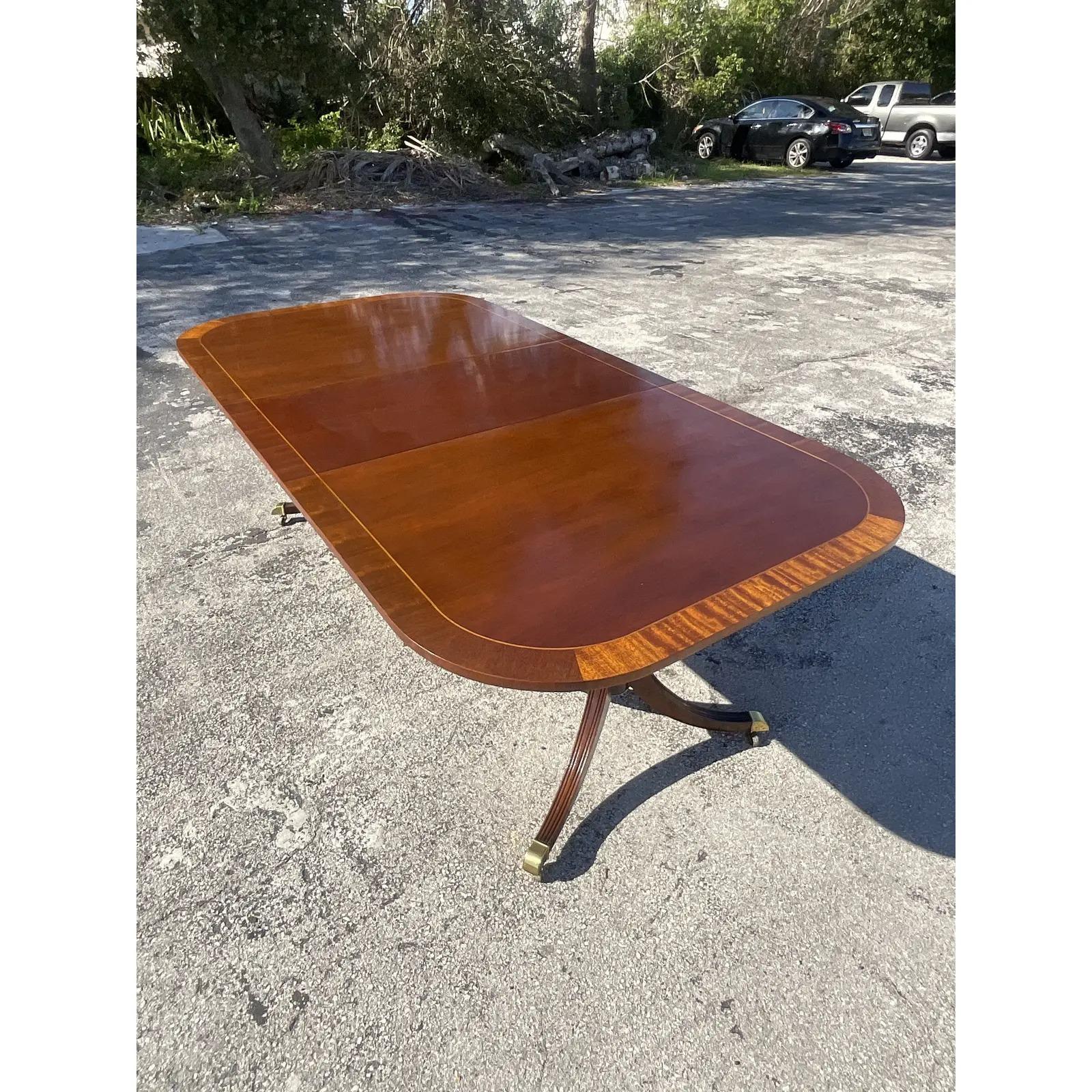 Vintage Georgian Councill Mahogany Banded Double Pedestal Dining Table In Good Condition In west palm beach, FL