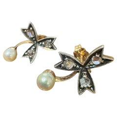 Orecchini vintage di epoca georgiana con diamanti e perle taglio rosa a forma di trifoglio