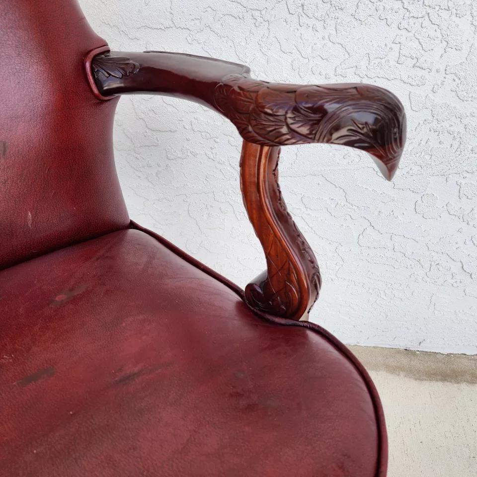 Vintage Georgian Mahogany Carved Eagle Leather Armchair For Sale 6