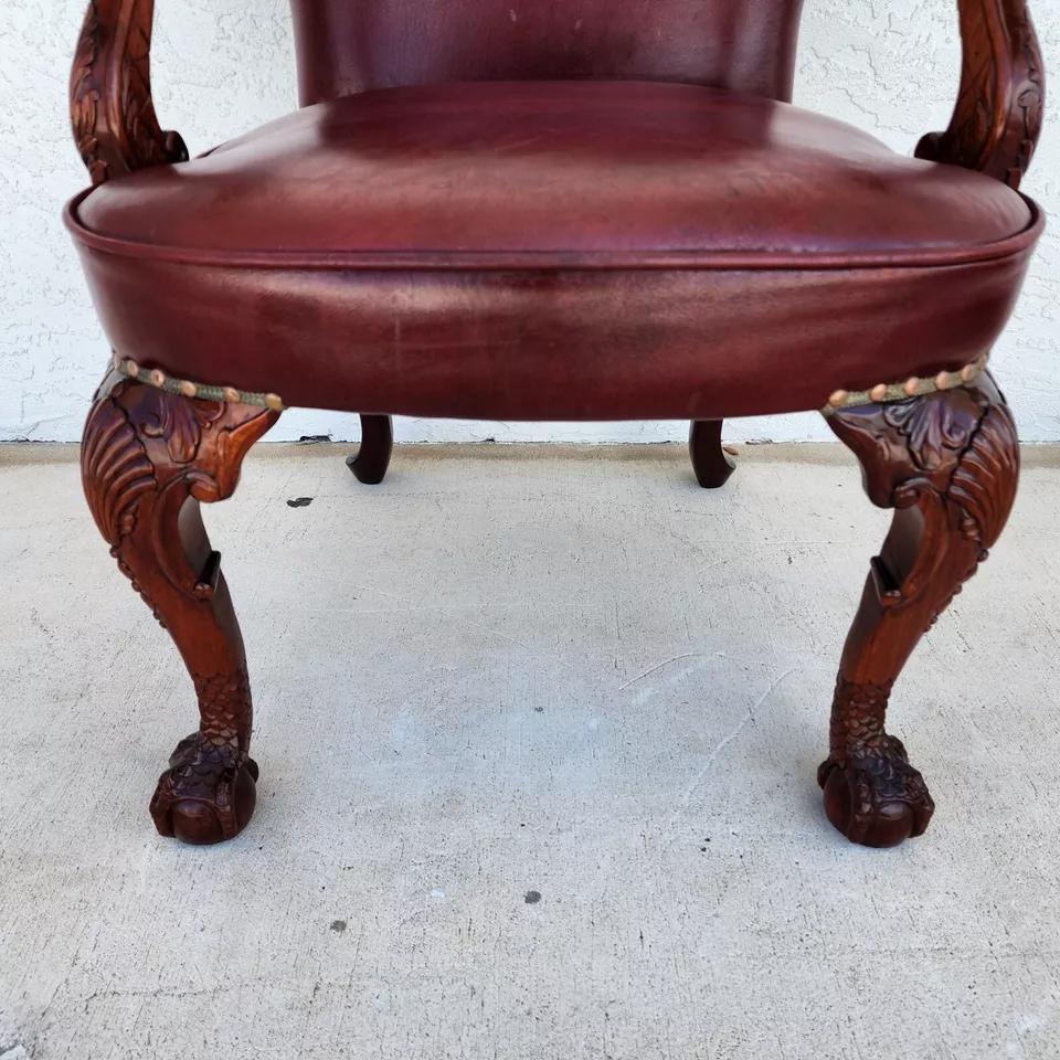 Vintage Georgian Mahogany Carved Eagle Leather Armchair For Sale 10