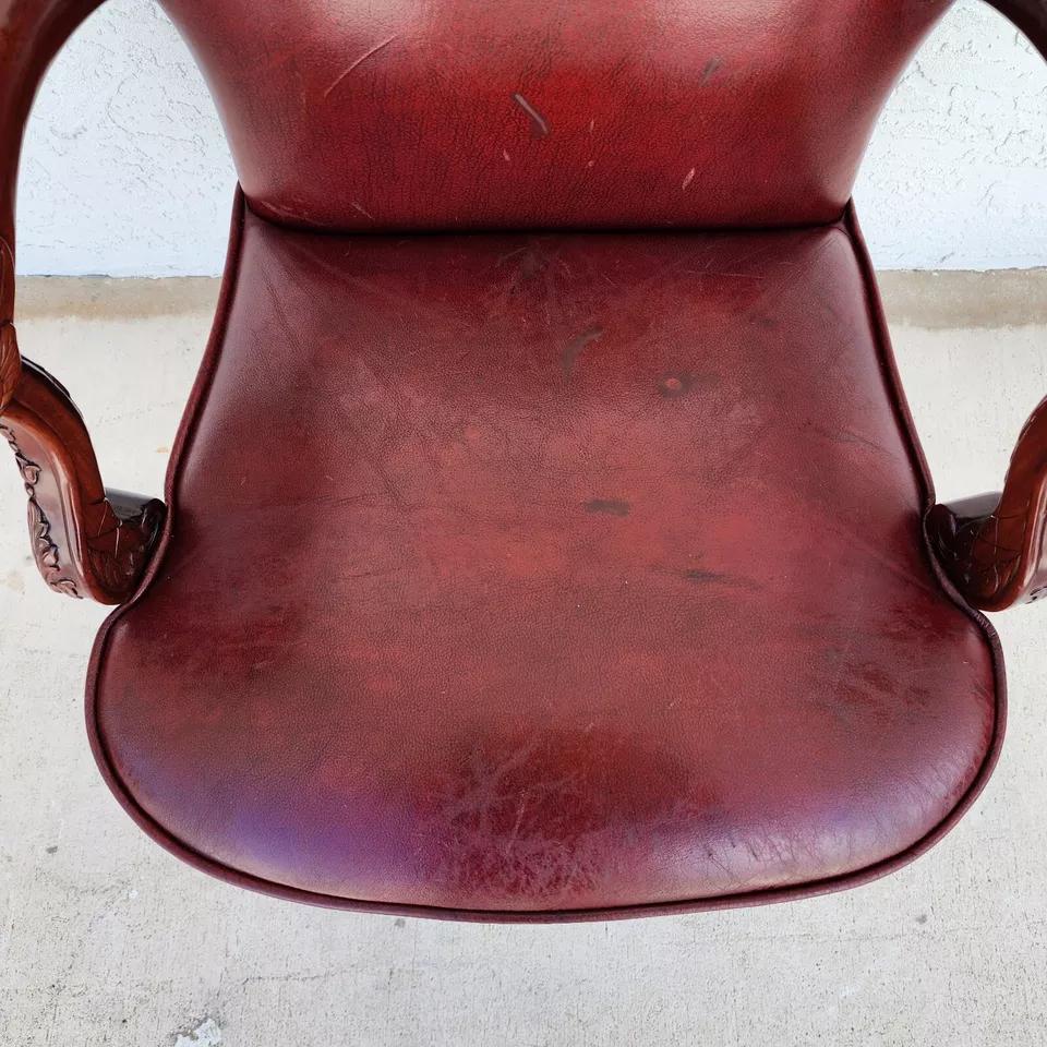 Vintage Georgian Mahogany Carved Eagle Leather Armchair For Sale 16