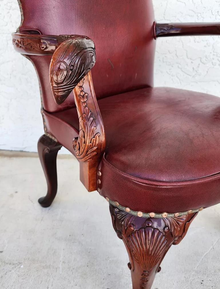 Vintage Georgian Mahogany Carved Eagle Leather Armchair For Sale 4