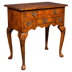 Tavolino vintage in stile revival georgiano, inglese, noce, lowboy, reception, corridoio