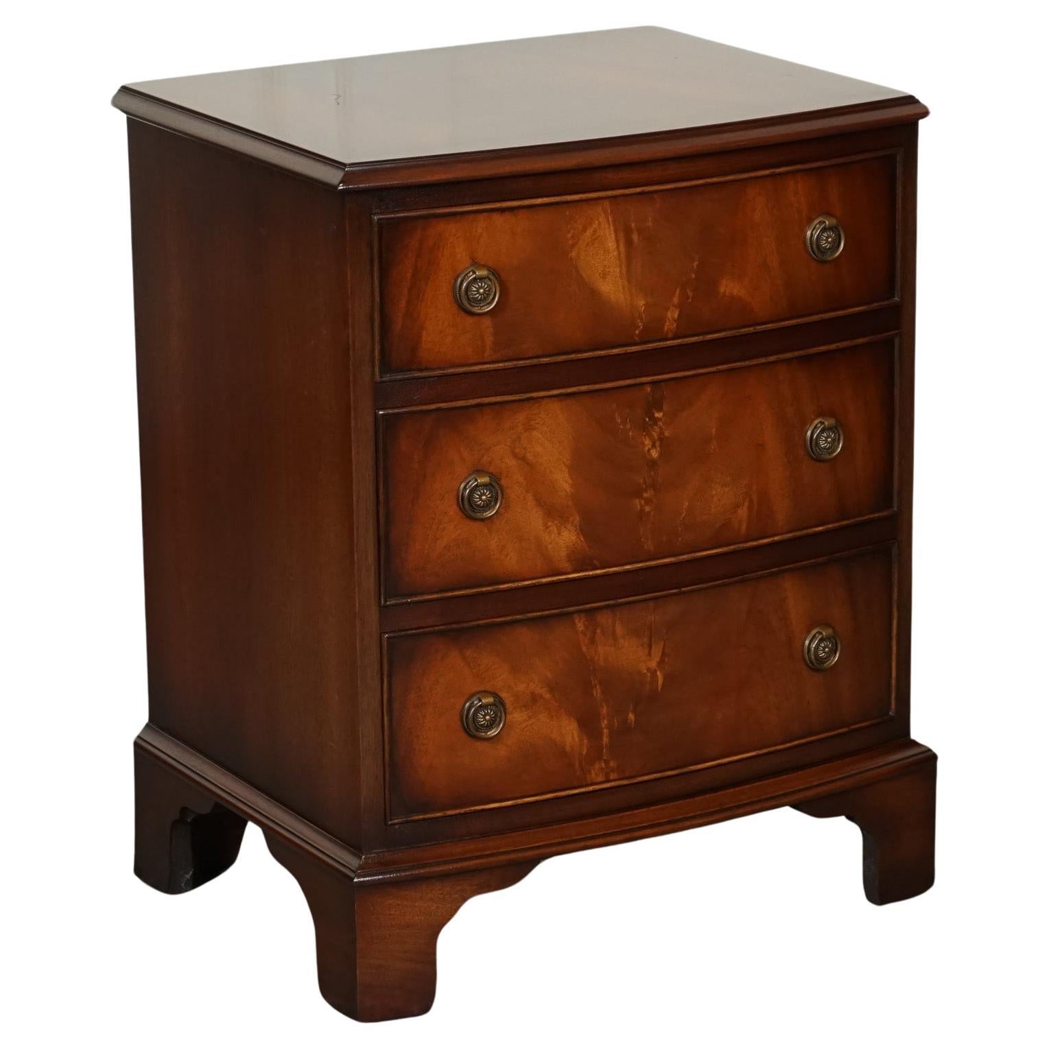 Bevan Funnell Ltd. Commodes and Chests of Drawers
