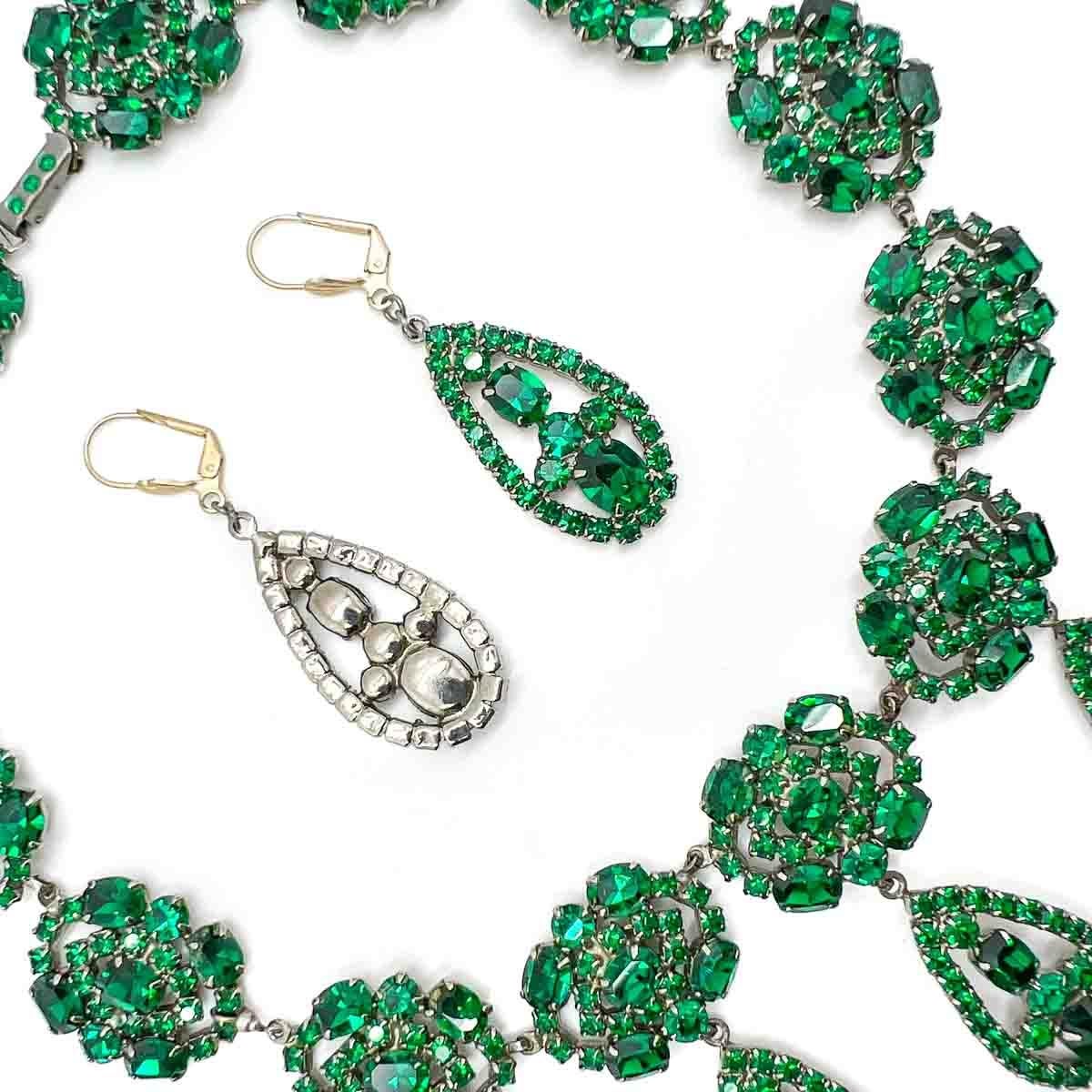 Women's Vintage Georgian Style Emerald Crystal Demi-Parure 1960s For Sale