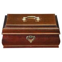 Vintage Georgian Style Mahogany Bombe Form Jewelry Box Casket Keepsake Colonial