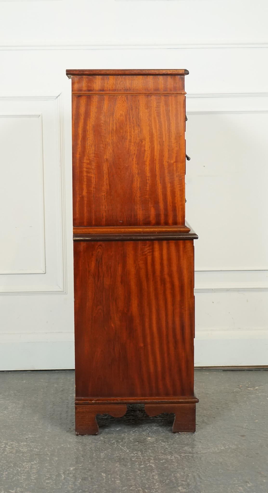 TALLBOY D'EPOCA IN STILE GEORGIANO CON 6 CASSETTI E TANTISSIMO SPAZIO PER LO STOCCAGGIO in vendita 1
