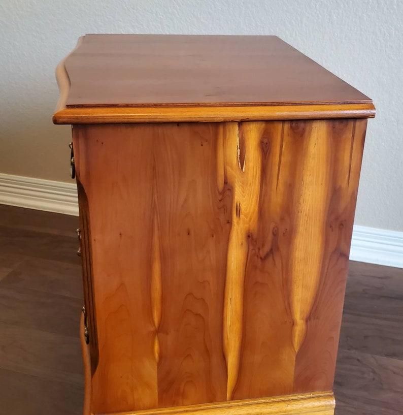 Vintage Georgian Style Yew Wood Bedside Chest For Sale 1