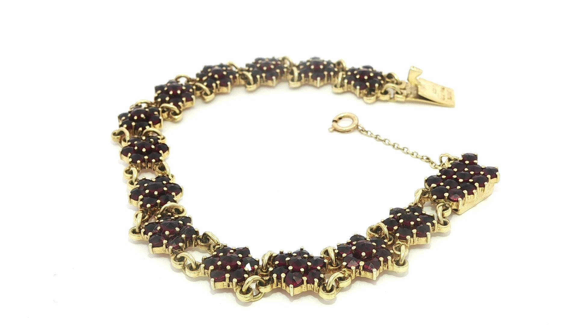 Vintage Deutsch 14k Gelbgold böhmischen Granat Cluster Blume Link-Armband im Angebot 6