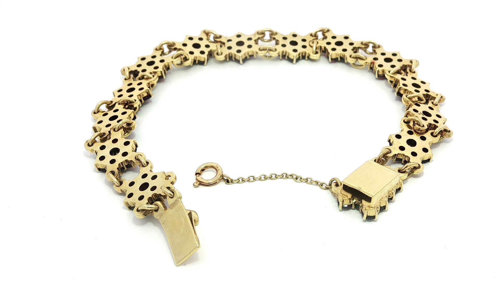 Vintage Deutsch 14k Gelbgold böhmischen Granat Cluster Blume Link-Armband im Zustand „Gut“ im Angebot in Montclair, NJ
