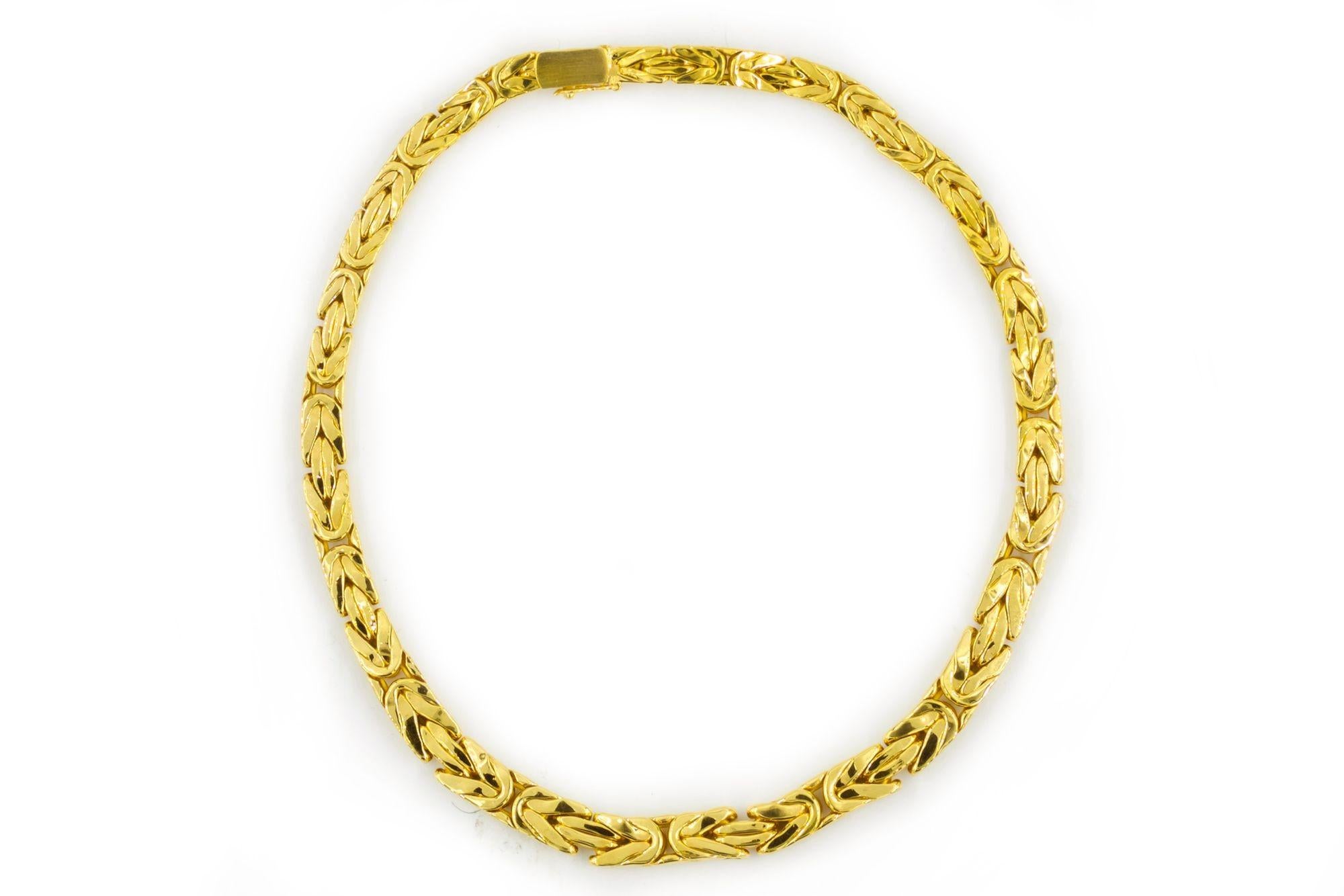 Collier byzantin vintage allemand tissé en or jaune 18 carats en vente 3