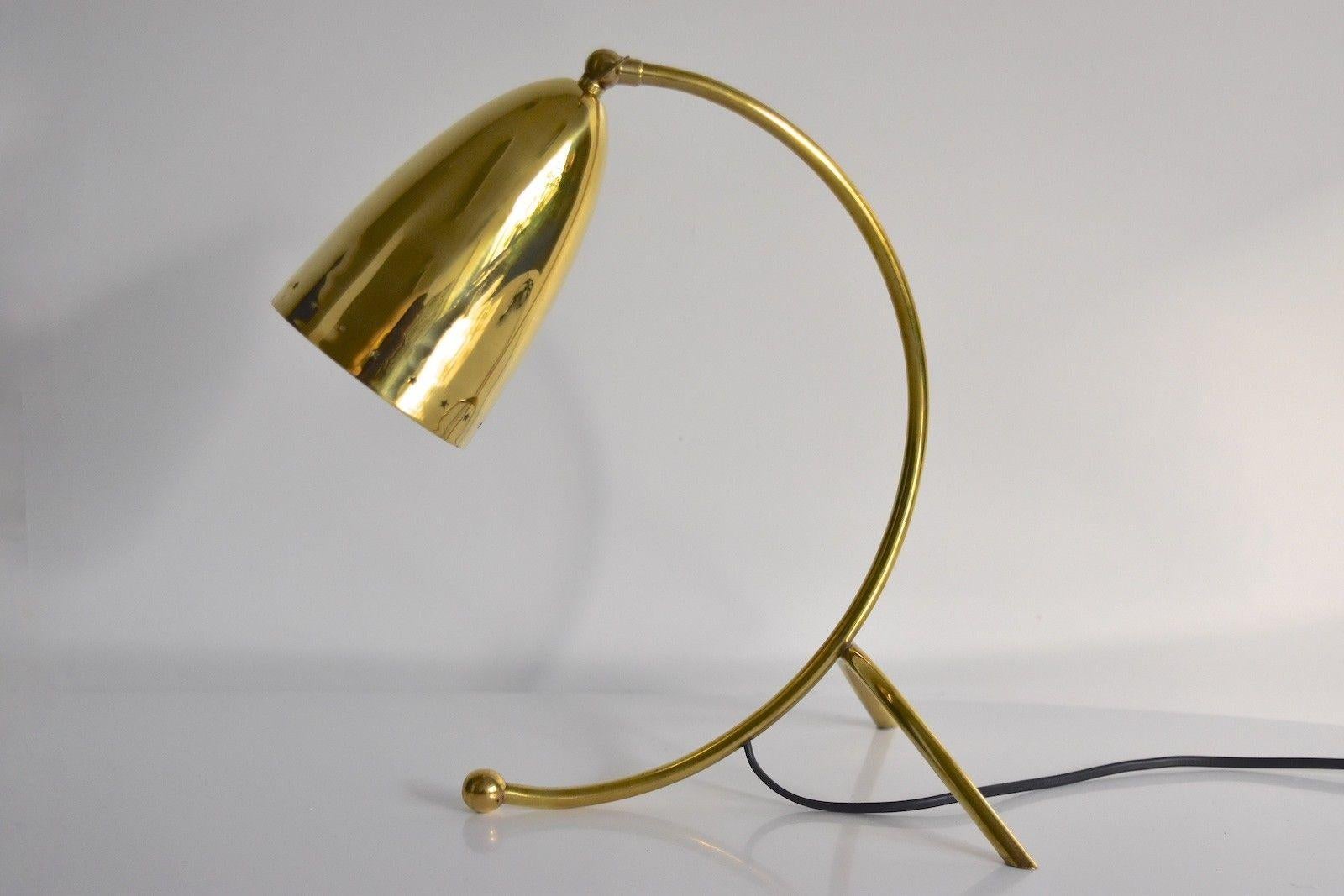 Vintage German 1950s Stilnovo Style Brass Table Lamp In Good Condition In Krefeld, DE