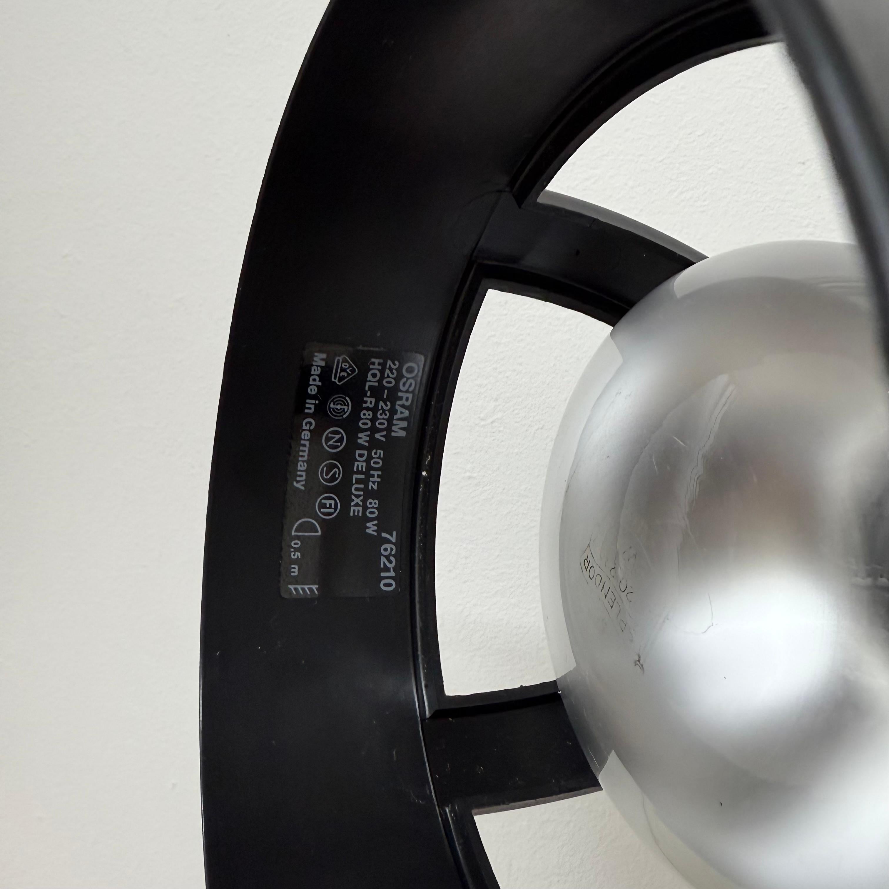 Lampada da parete regolabile tedesca vintage in plastica e metallo di Osram, anni '80 In condizioni buone in vendita a Delft, NL