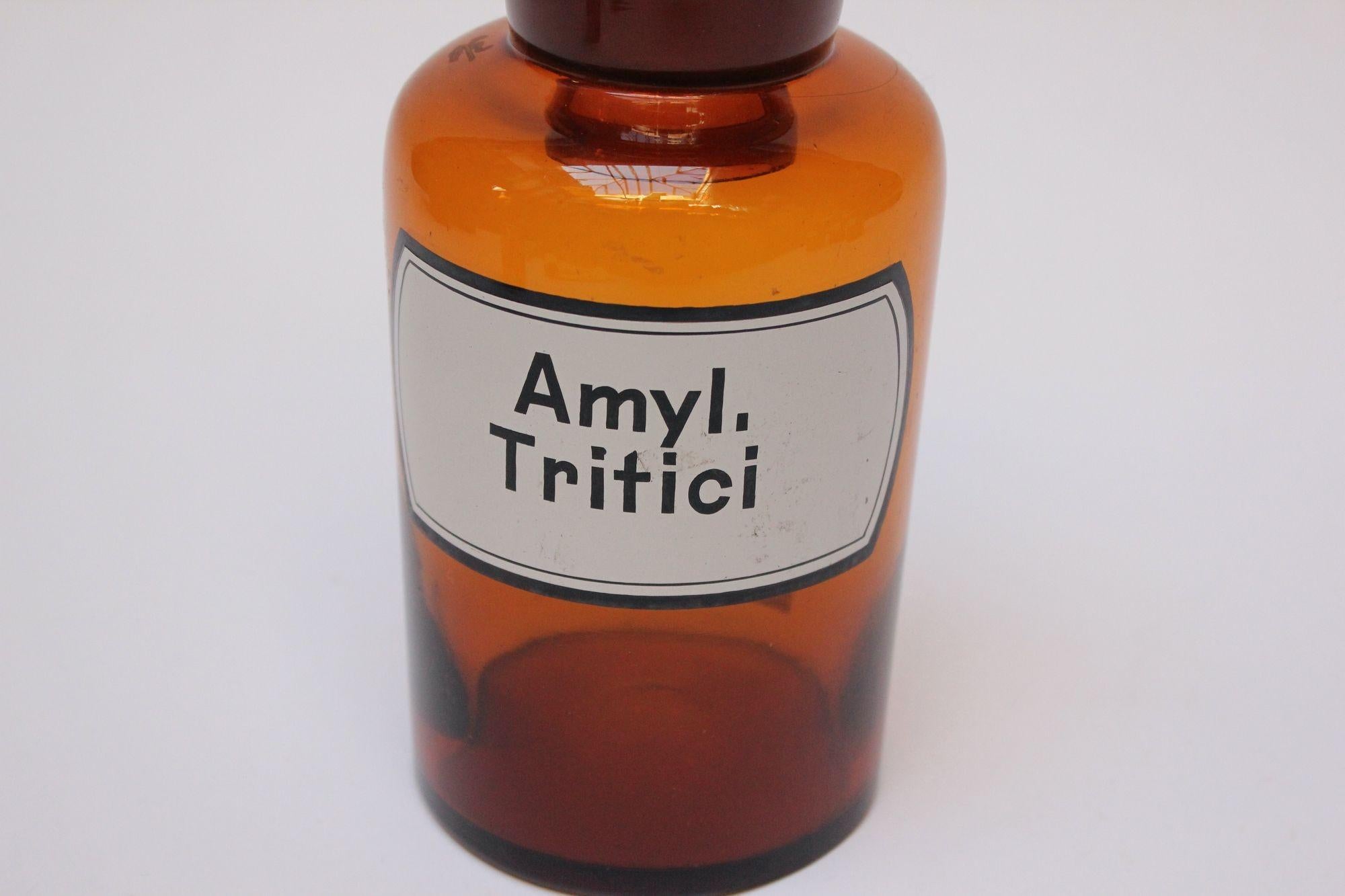 Apothekerflasche „Amylum Tritici“ aus deutschem Bernsteinglas im Angebot 3