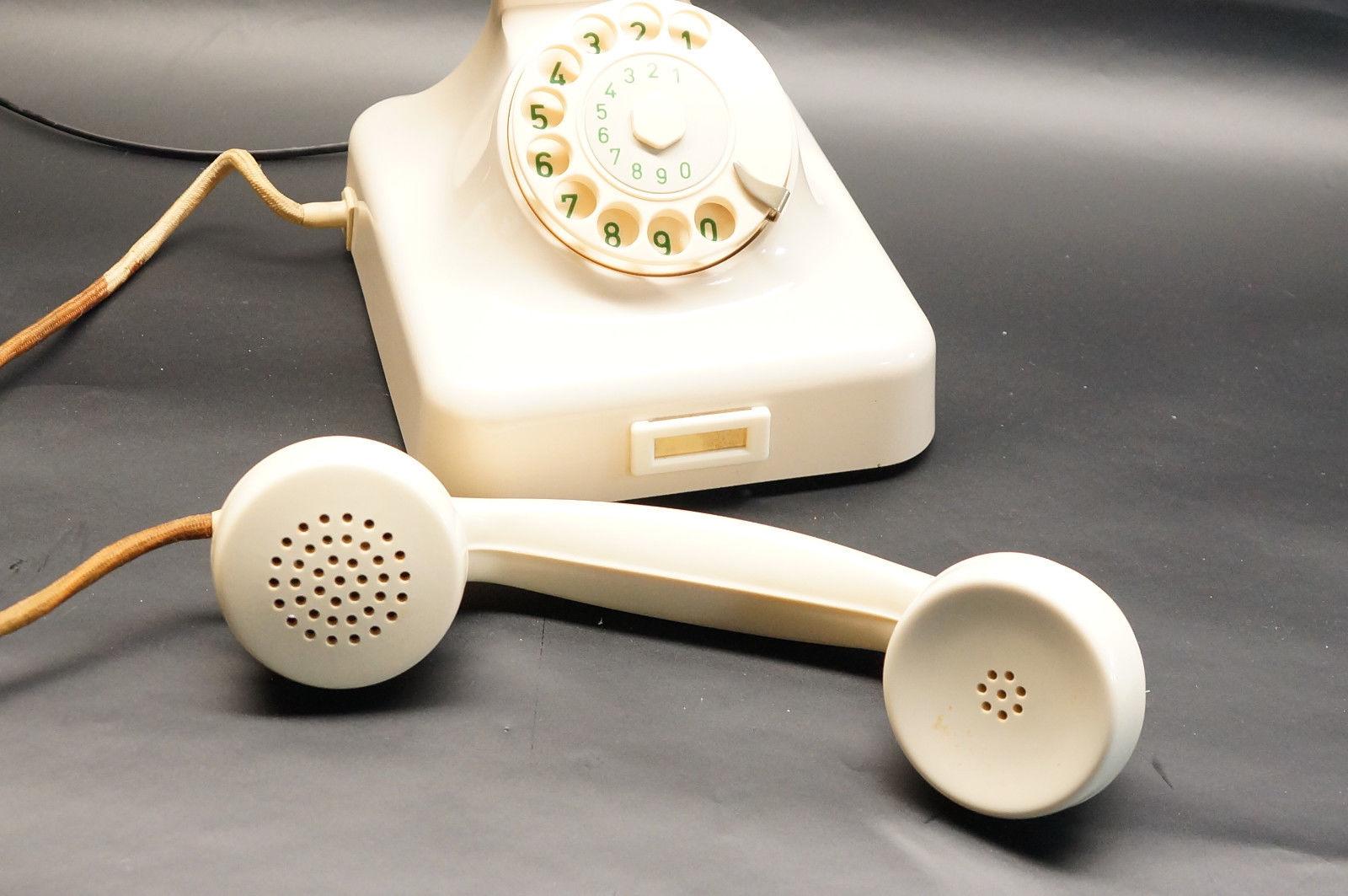 Bakelite table phone from the early 1960s.
 