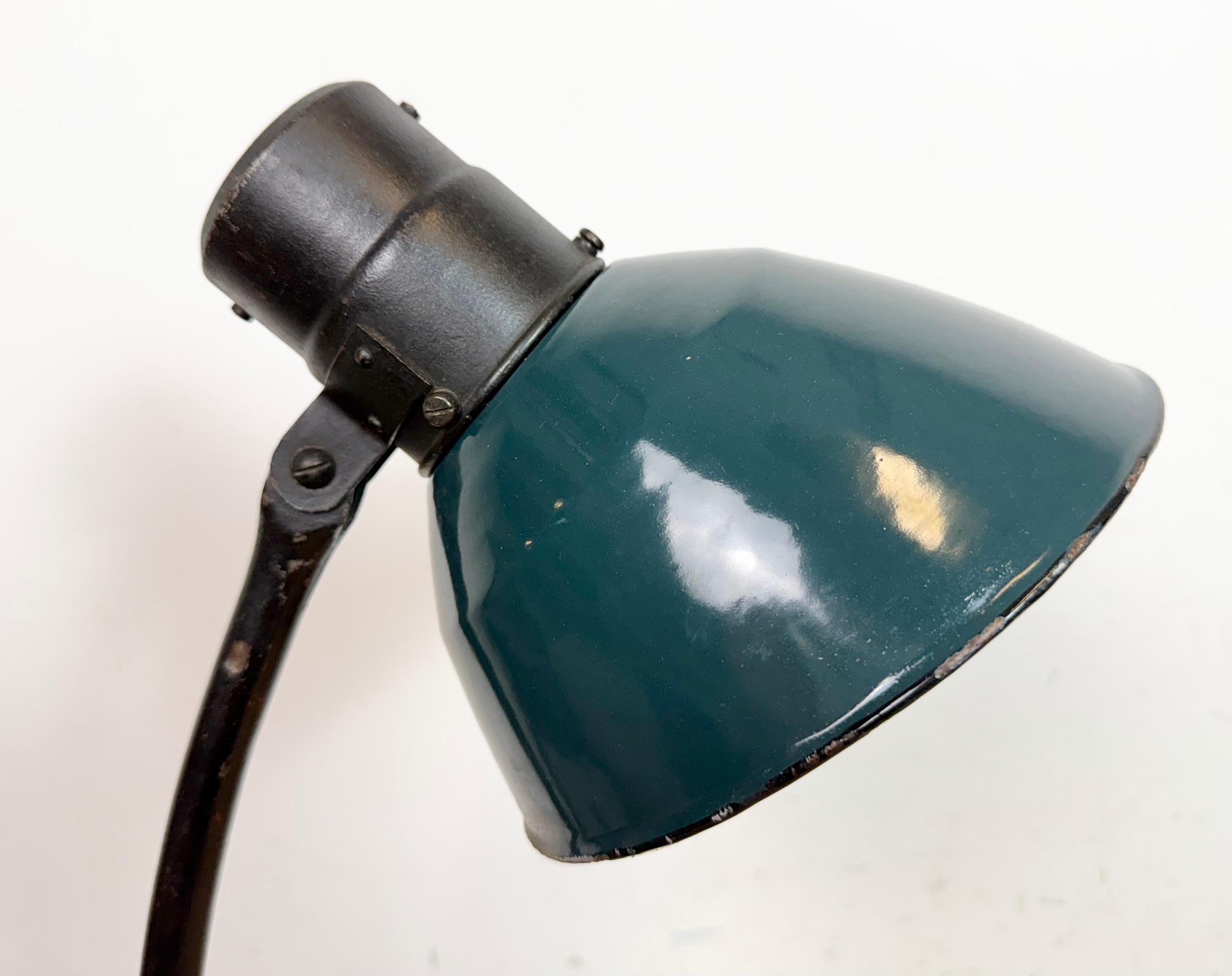 Lampe de table vintage allemande Bauhaus en émail au pétrole de Schaco, années 1930 en vente 1