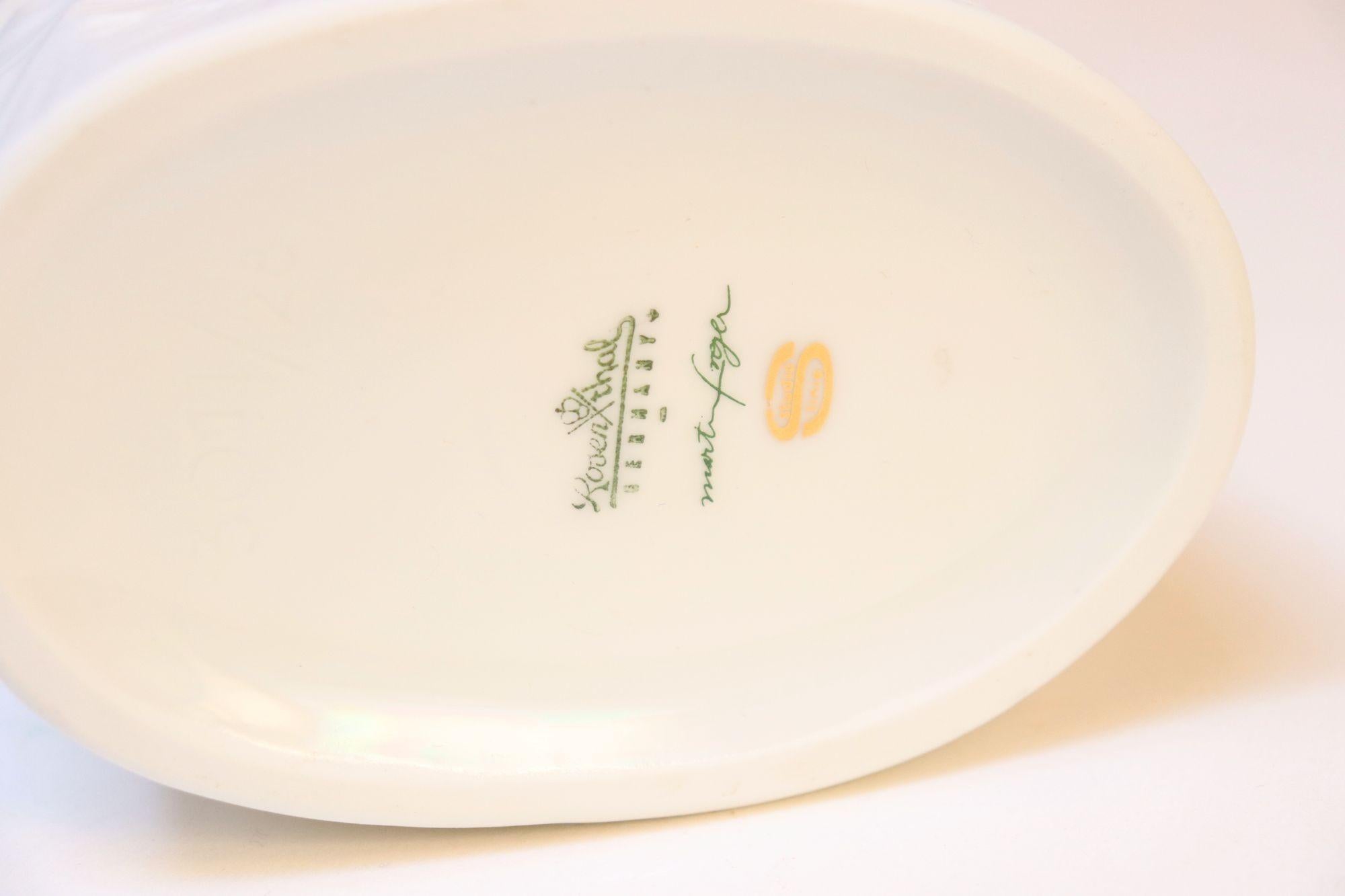 Vaso d'epoca in porcellana di bisquit tedesca 'Structura' di Martin Freyer per Rosenthal in vendita 5