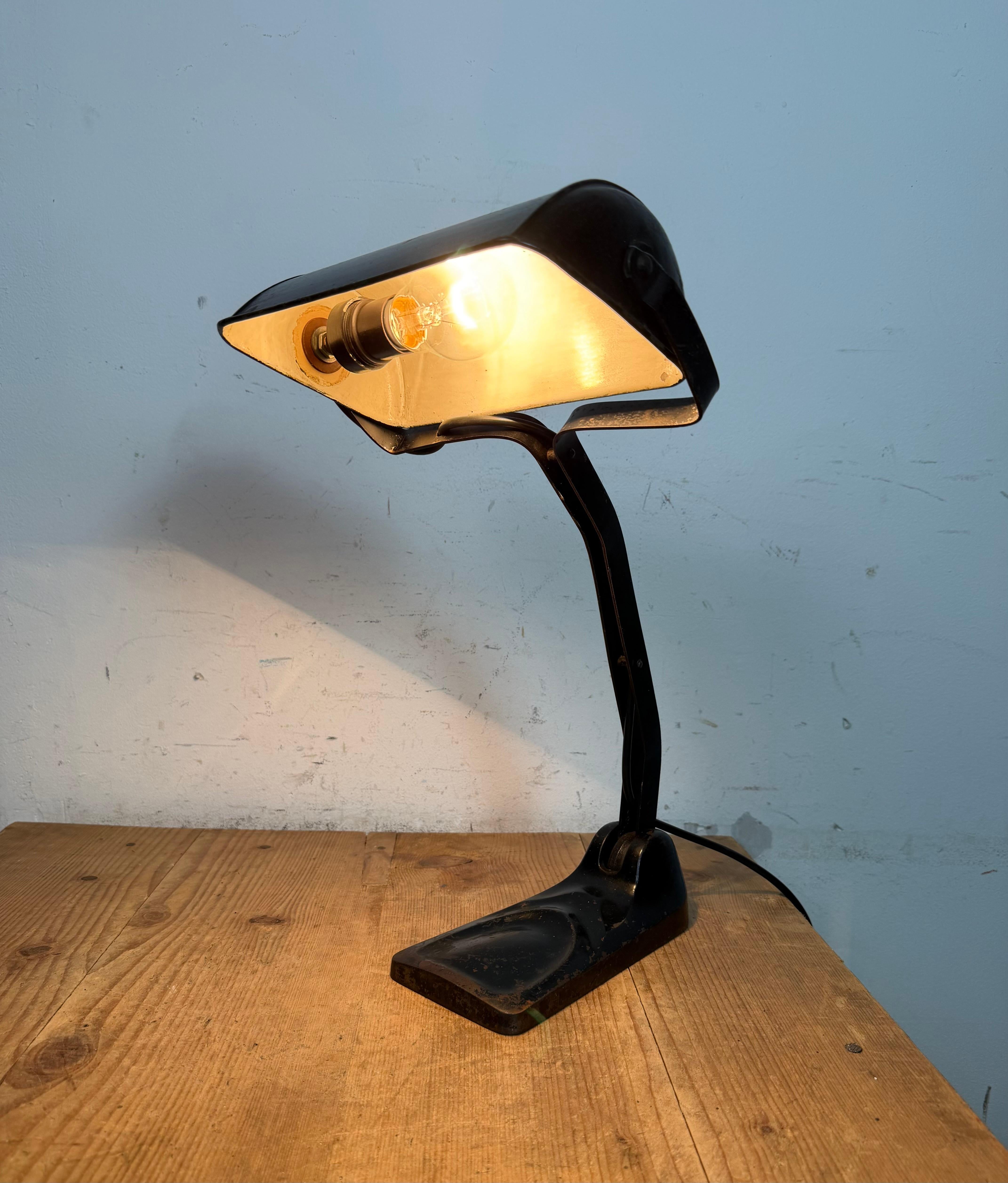 Vintage German Black Bank Lamp, 1930s en venta 7