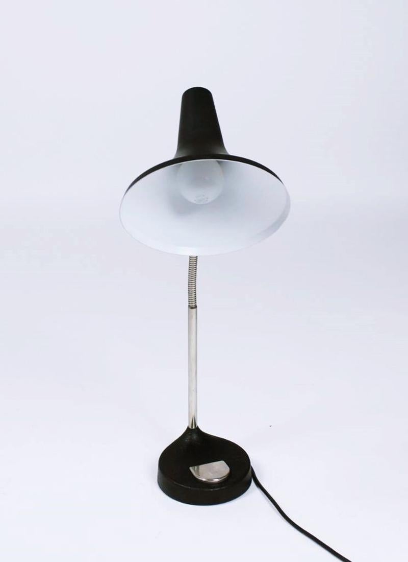 Vintage German Black Metal Gooseneck Desk Lamp from Hillebrand Lighting In Good Condition In Debrecen-Pallag, HU
