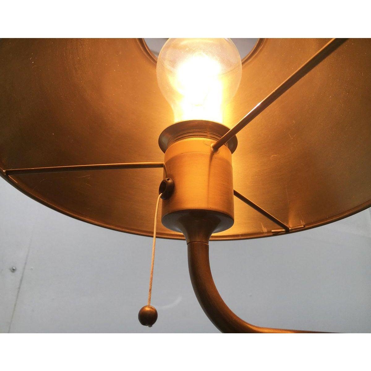 Lampadaire Lesan de style Hollywood Regency en laiton allemand, 1970 en vente 5