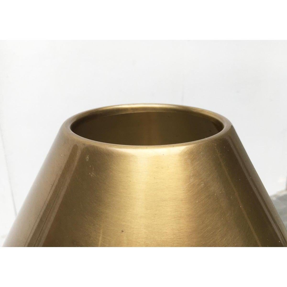 Lampadaire Lesan de style Hollywood Regency en laiton allemand, 1970 en vente 1