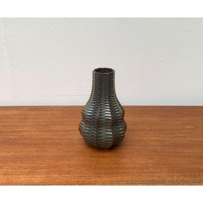 Jarrón de cerámica Brutalista Alemán Vintage de Heinrich Fuchs para Luisenburg en venta 4