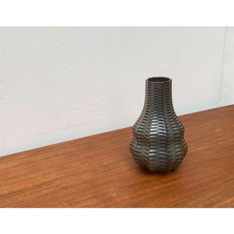 Jarrón de cerámica Brutalista Alemán Vintage de Heinrich Fuchs para Luisenburg en venta 1