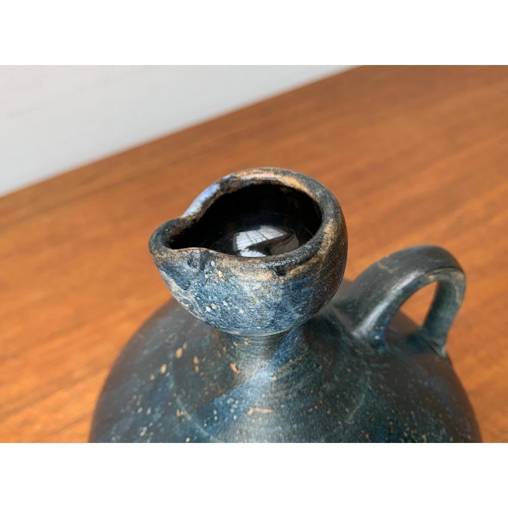 Deutsche Brutalistische Studio Pottery Karaffenvase von Gerhard Liebenthron, 1980 im Angebot 3