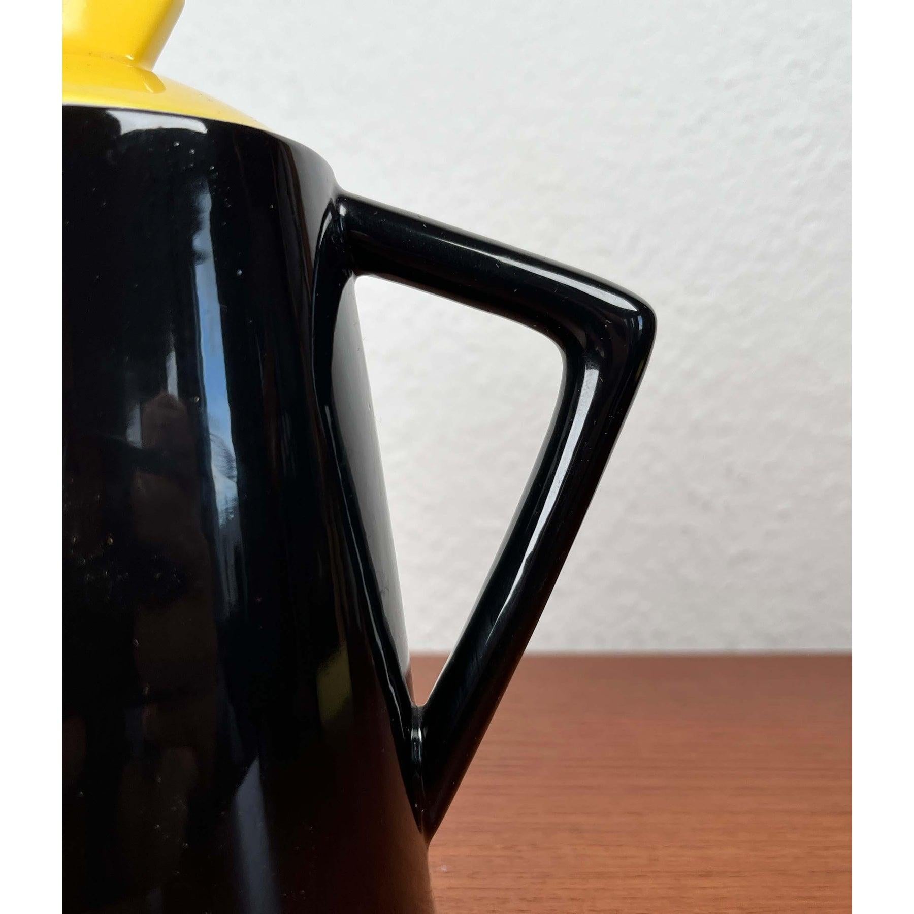 Ceramica Caffettiera in ceramica tedesca vintage di Könitz in vendita