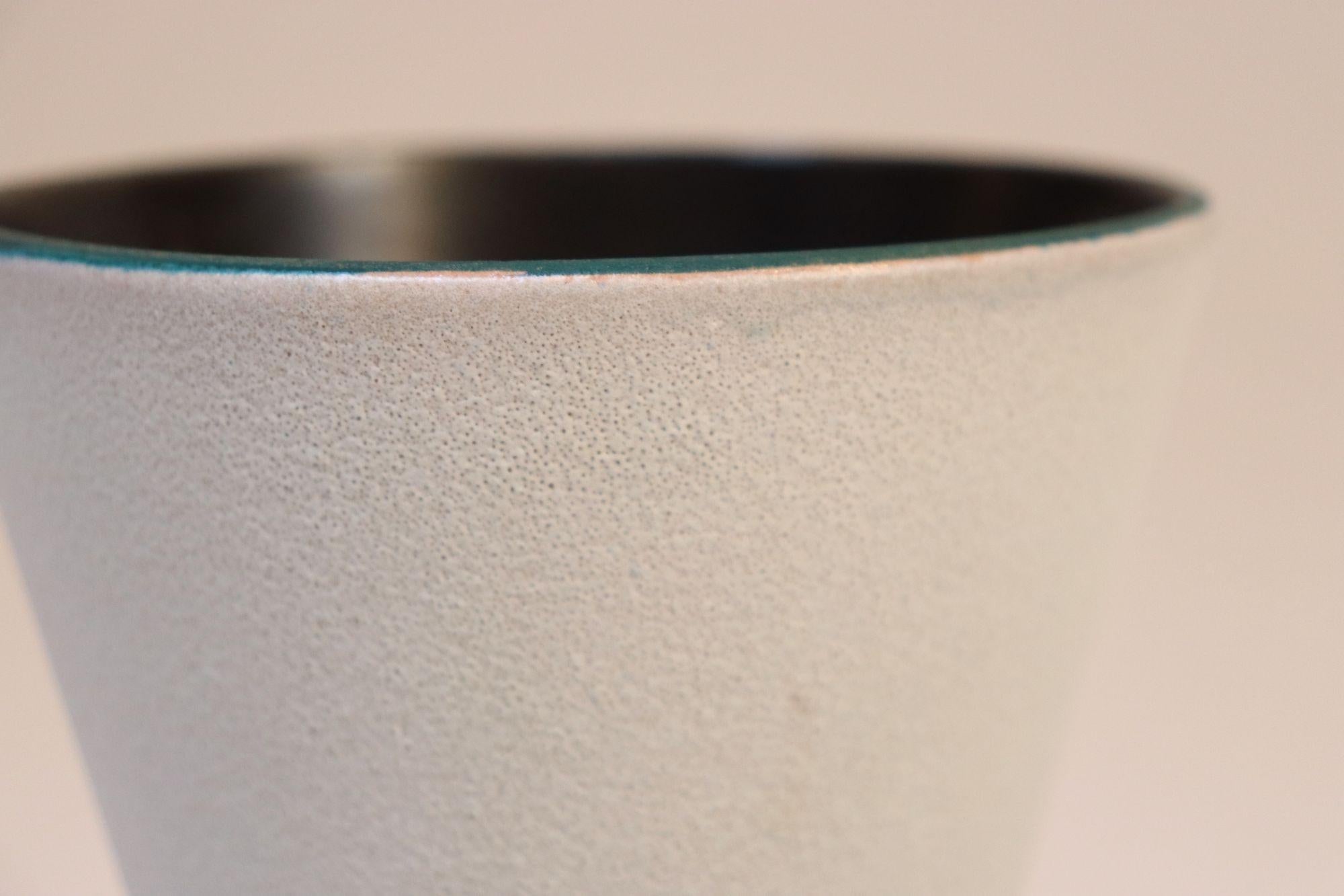 Deutsche Diabolo-Vase und Schale aus Keramik in Teal und Weiß von Steuler, Vintage im Angebot 8