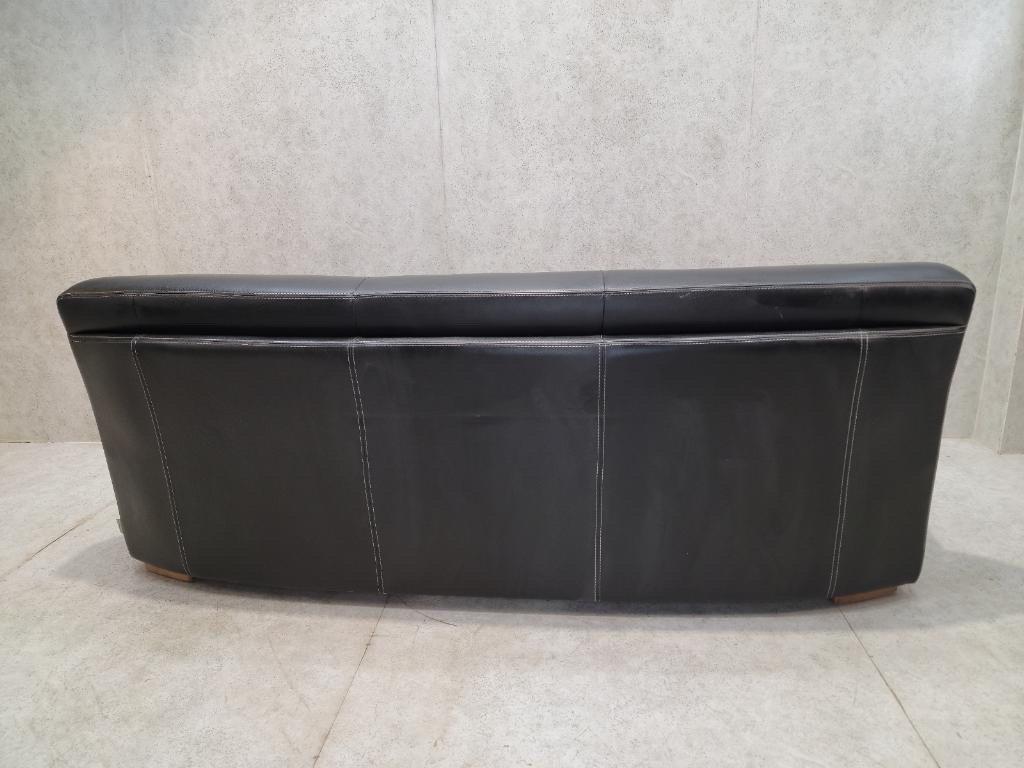 Mid-Century Modern Vintage German Curved Black Leather Mandalay Sofa By W. Schillig For Sale