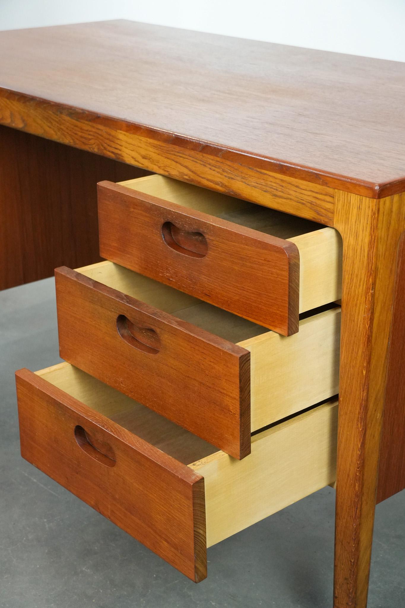 Scrivania tedesca d'epoca di Hartmut Lohmeyer per Wilkhahn con 6 cassetti in vendita 7