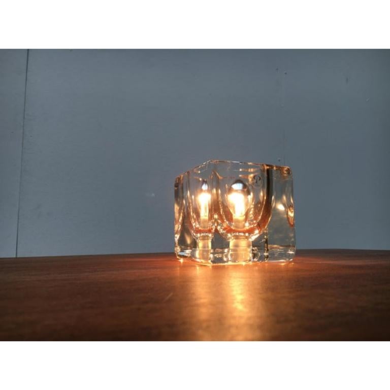 Lámpara de sobremesa vintage alemana de cristal TA 14 cubos de Peill & Putzler, años 70 en venta 4