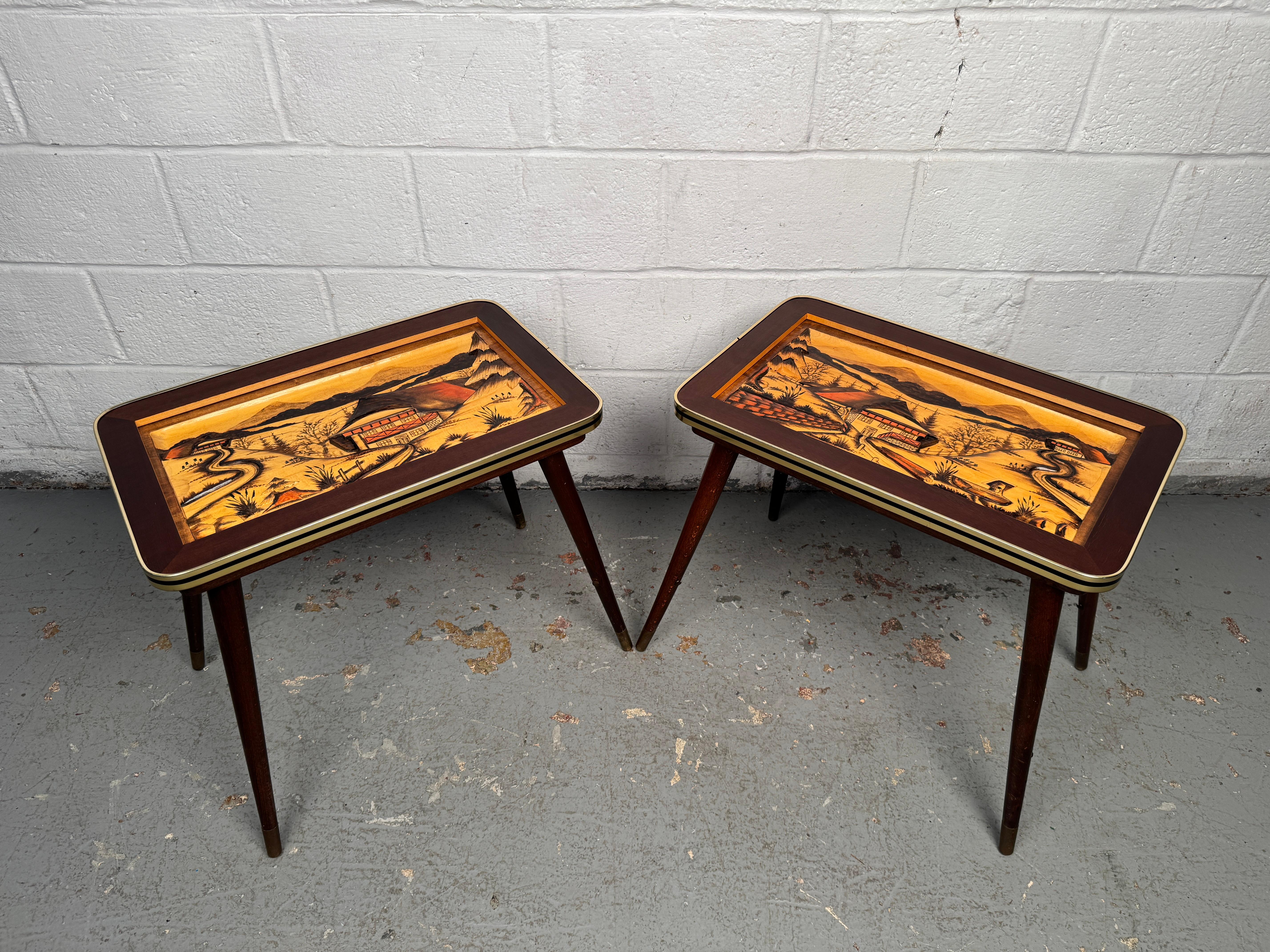 Mid-Century Modern Tables d'appoint vintage allemandes peintes et sculptées à la main en vente