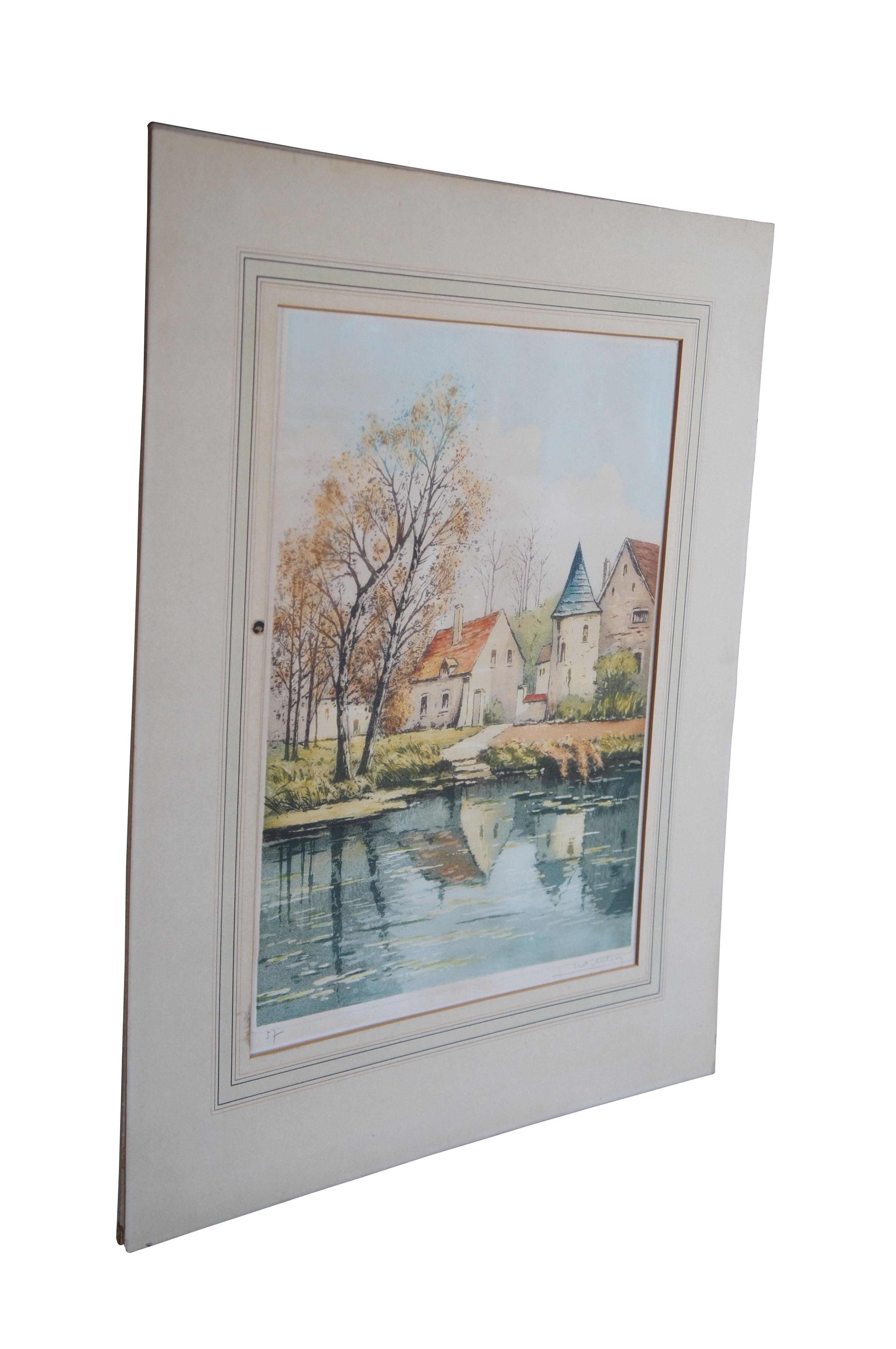 Handsignierte deutsche Radierung.  Zeigt eine europäische Herbstlandschaft mit einem Familienhaus an einem Fluss oder See. Signiert mit Bleistift unten rechts

Abmessungen:
18