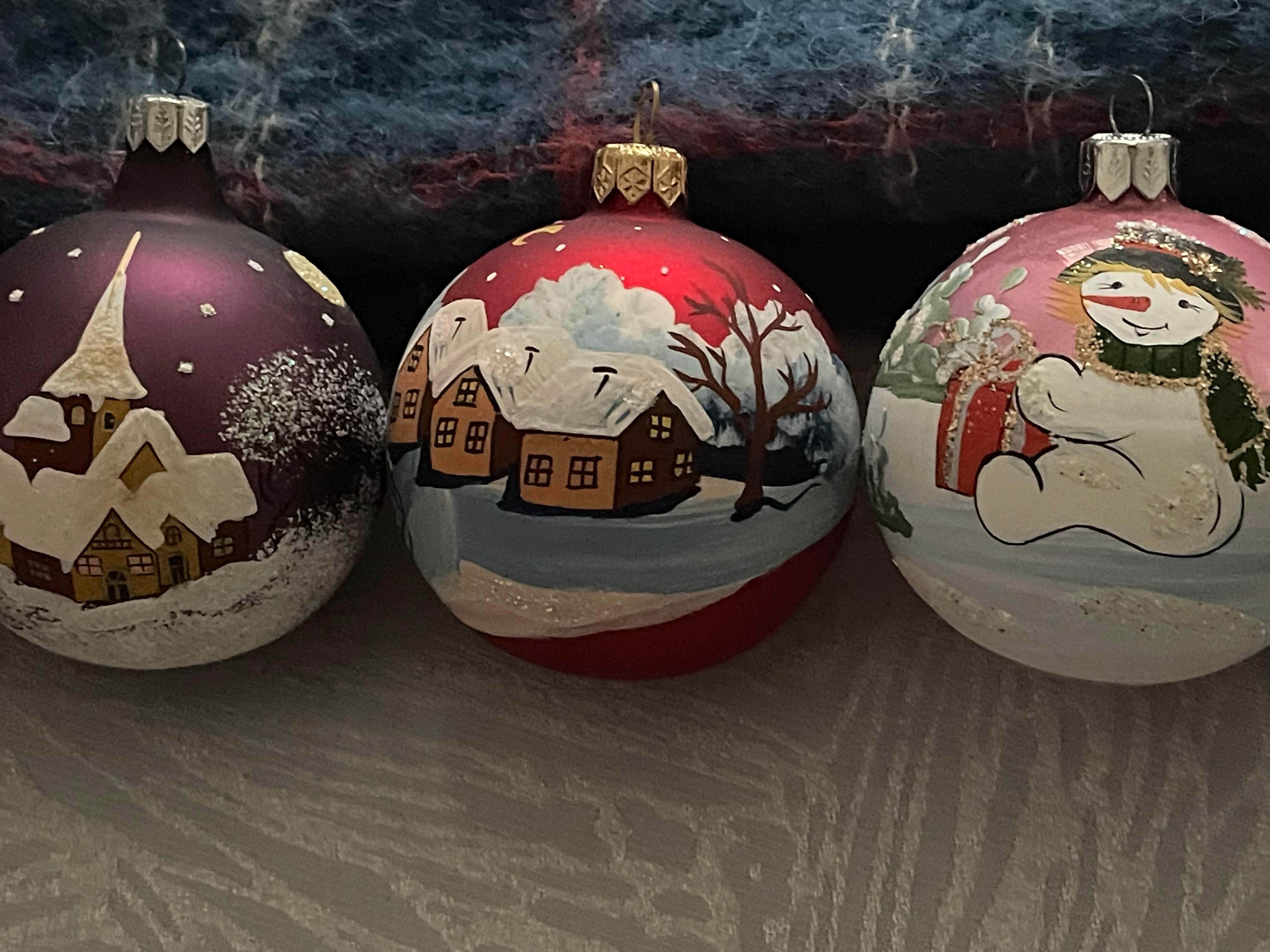 Vintage German Handpainted Christmas Ornaments Box For Sale 3