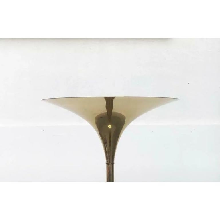Lámpara de pie alemana vintage de latón estilo Hollywood Regency de Doria Leuchten, años 70 siglo XX en venta