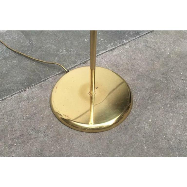 Lámpara de pie alemana vintage de latón estilo Hollywood Regency de Doria Leuchten, años 70 Metal en venta
