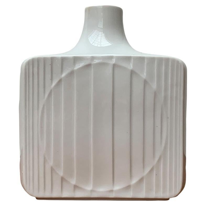 Vintage deutsche minimalistische Porzellanvase von Fürstenberg, 1970er Jahre
