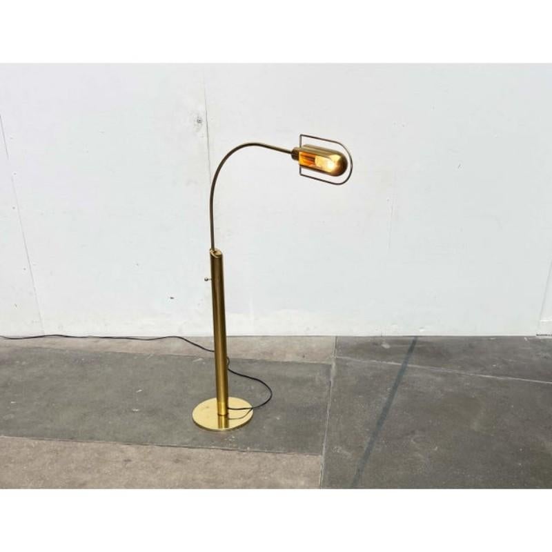 Lampadaire vintage en laiton allemand Model No par Florian Schulz, années 1970 en vente 5