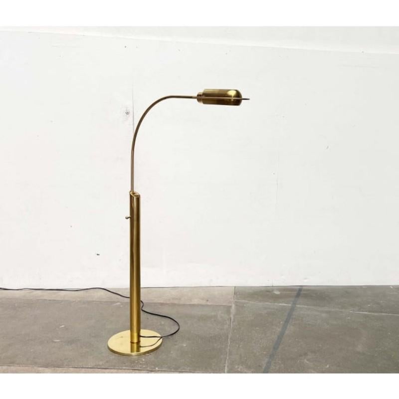 20ième siècle Lampadaire vintage en laiton allemand Model No par Florian Schulz, années 1970 en vente