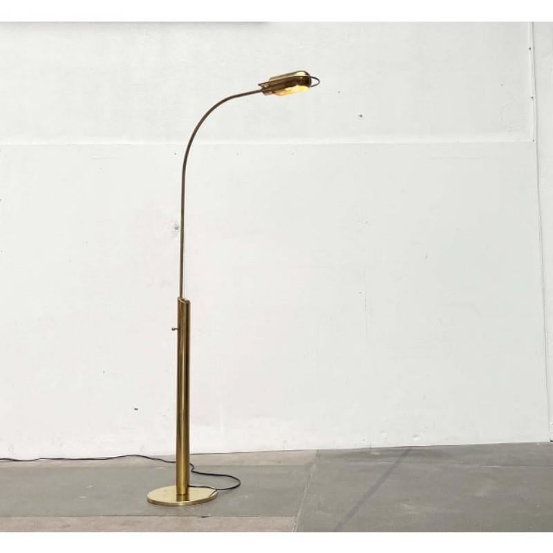 Lampadaire vintage en laiton allemand Model No par Florian Schulz, années 1970 en vente 2