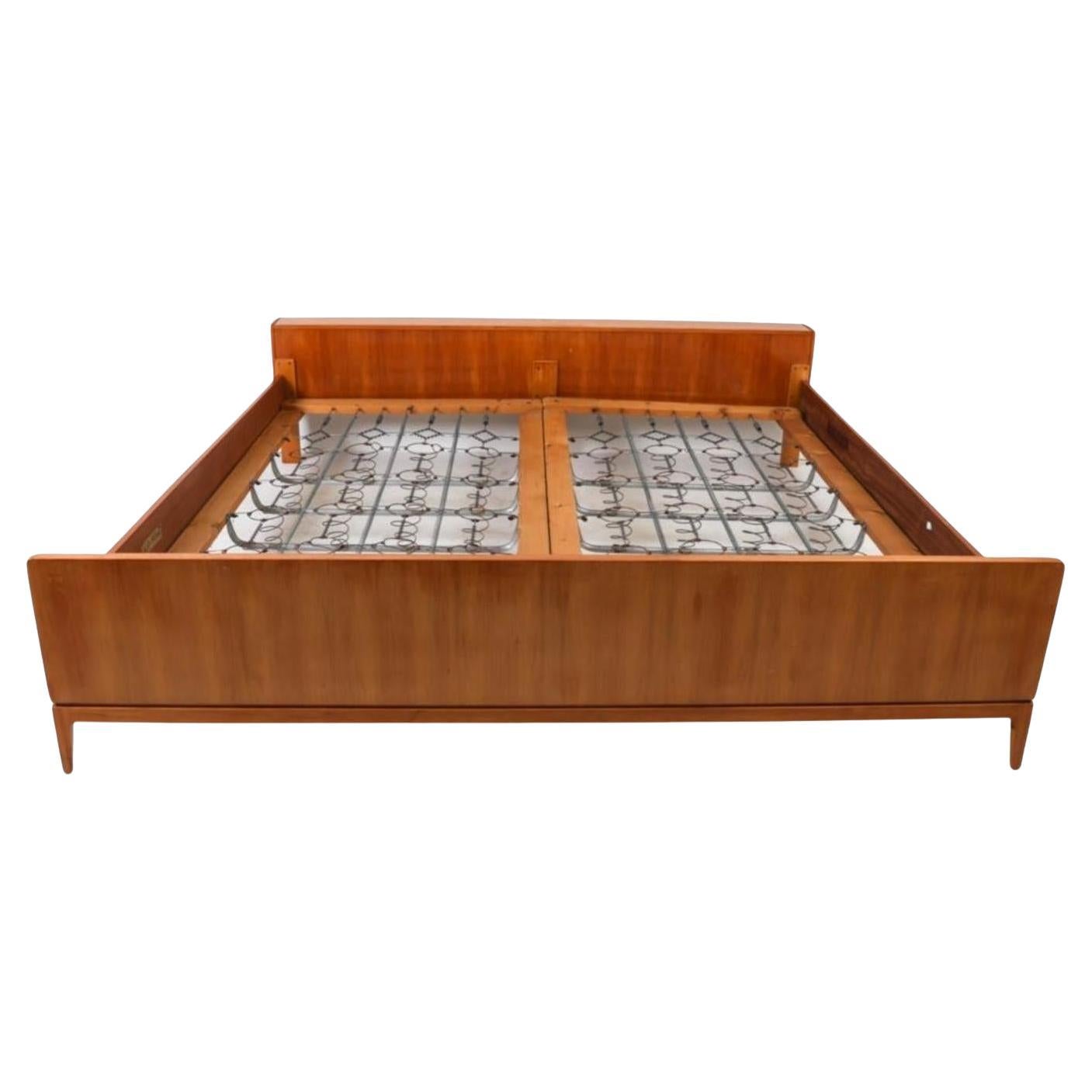 Bastidor de cama de teca con muelles Vintage German Modern King size