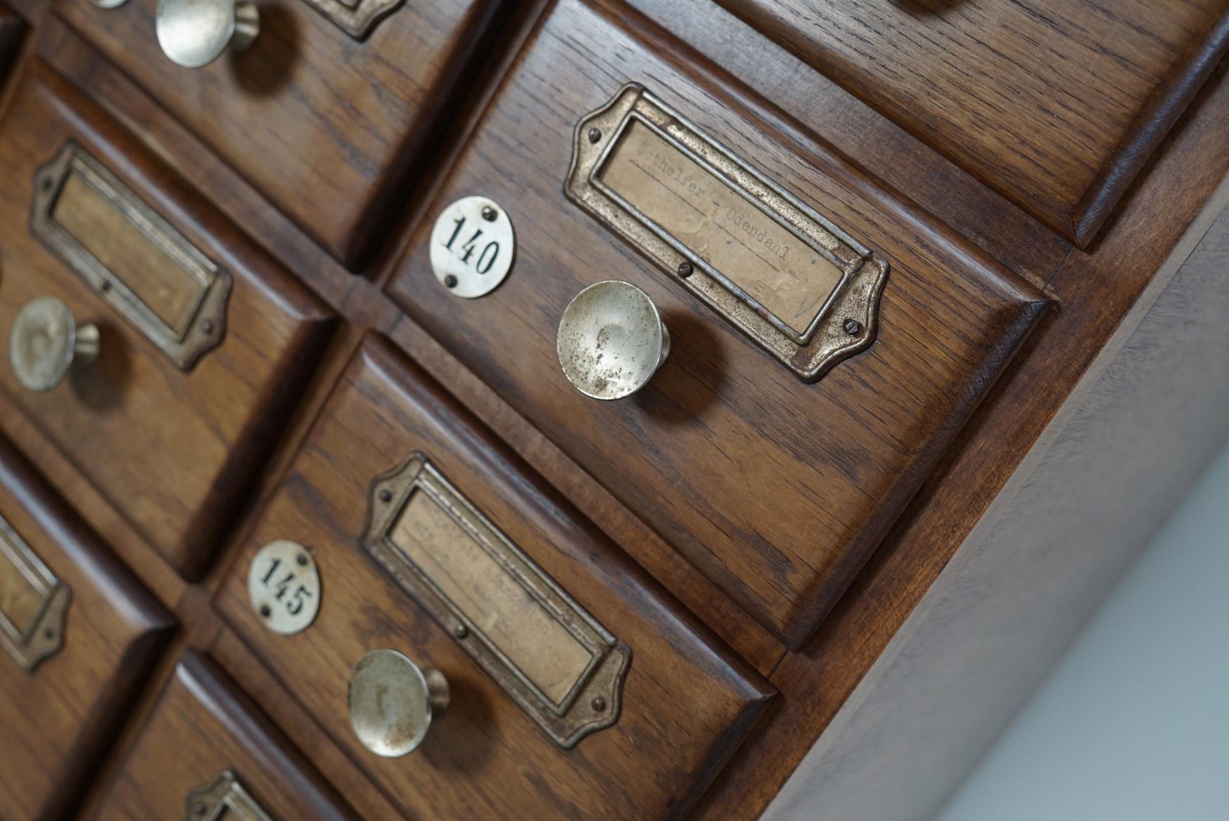 Vintage German Oak Apothecary / Savings Cabinet Cabinet, 1950s en vente 9