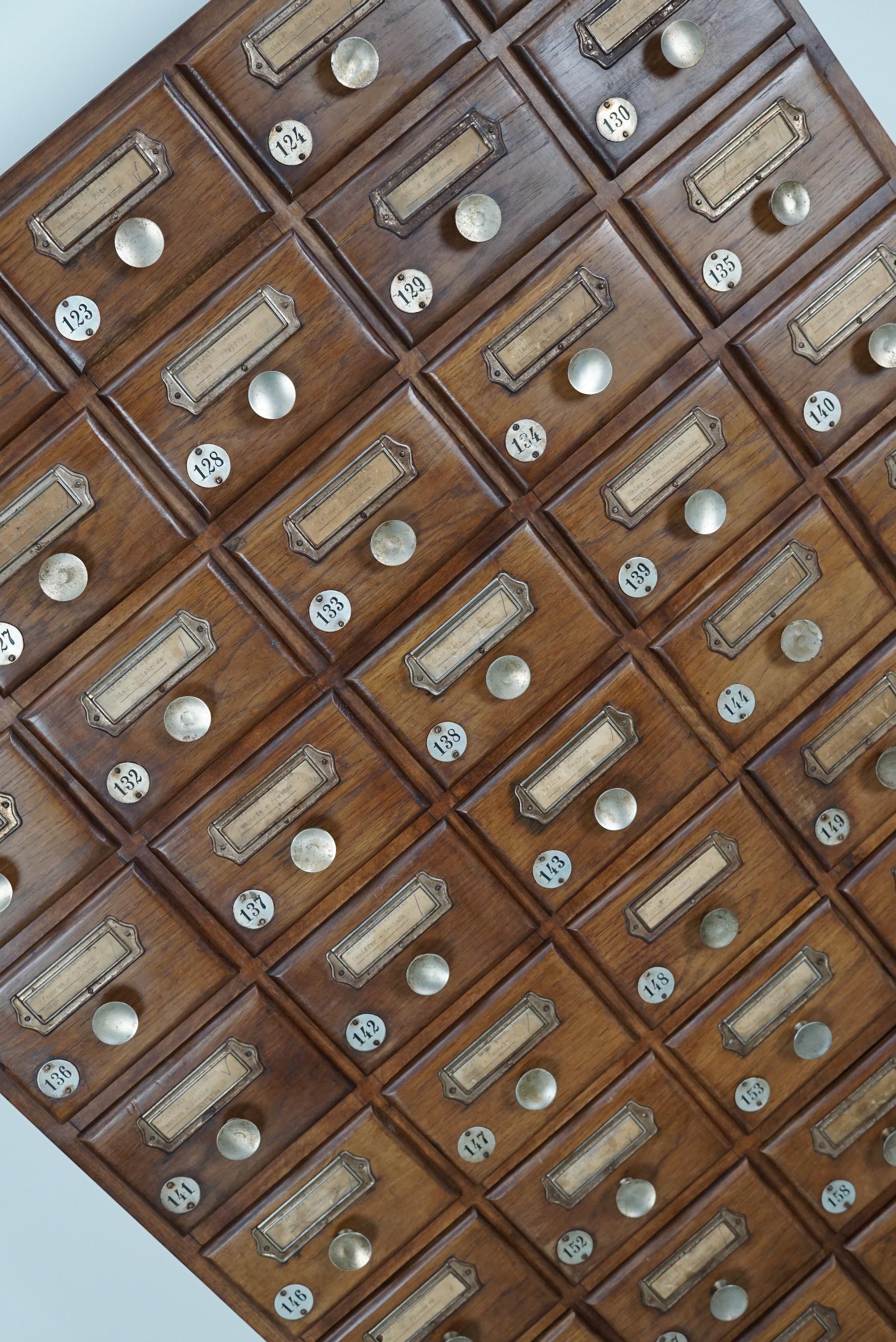 Vintage German Oak Apothecary / Savings Cabinet Cabinet, 1950s en vente 11