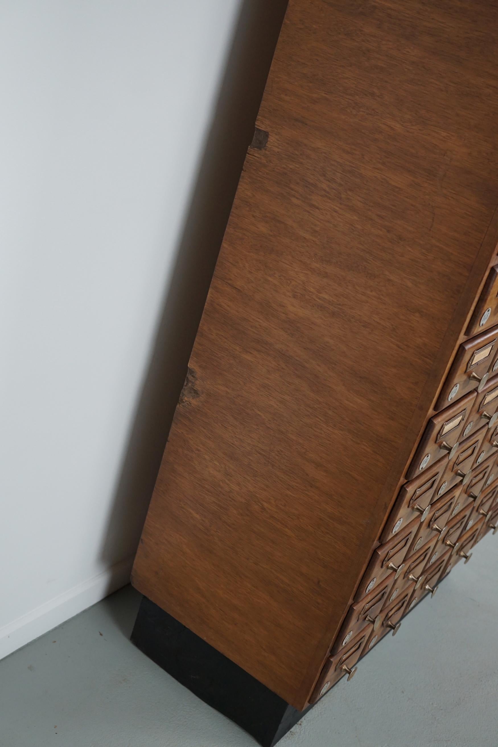 Vintage German Oak Apothecary / Savings Cabinet Cabinet, 1950s en vente 12