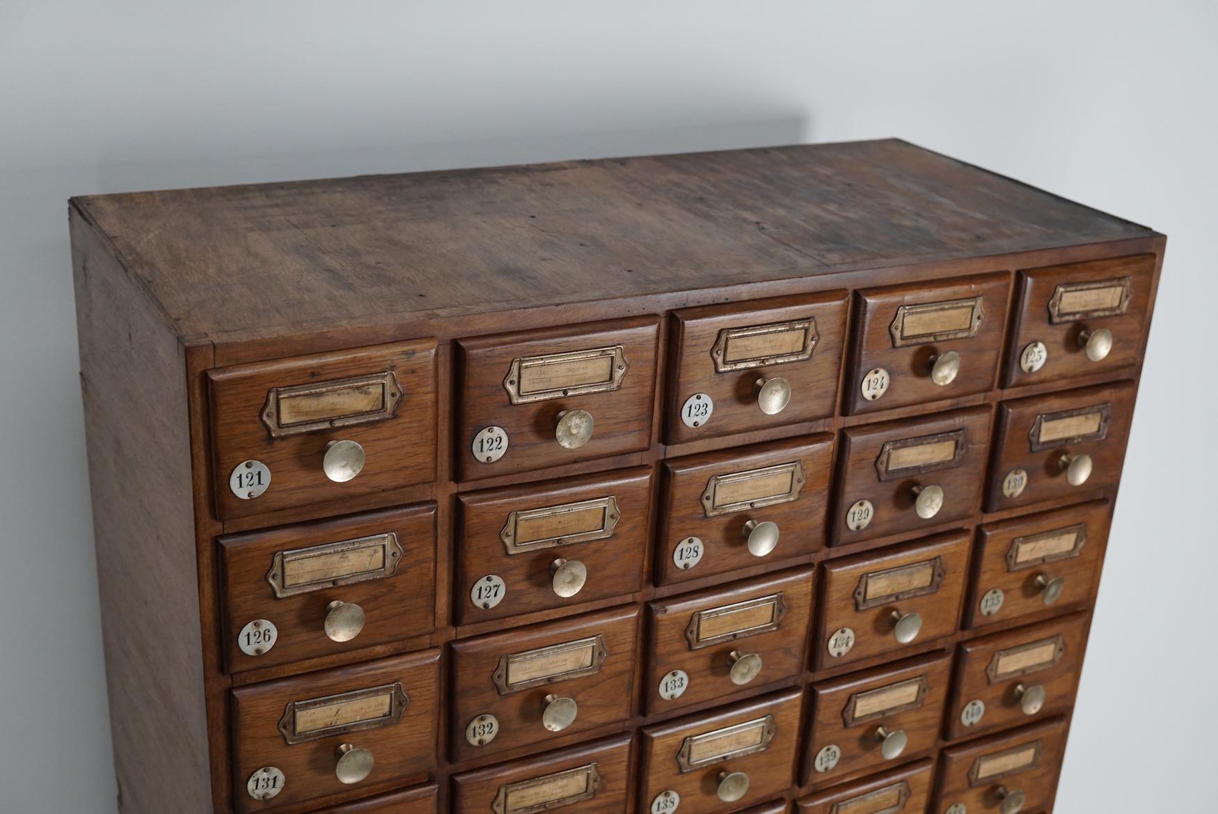 Vintage German Oak Apothecary / Savings Cabinet Cabinet, 1950s en vente 14