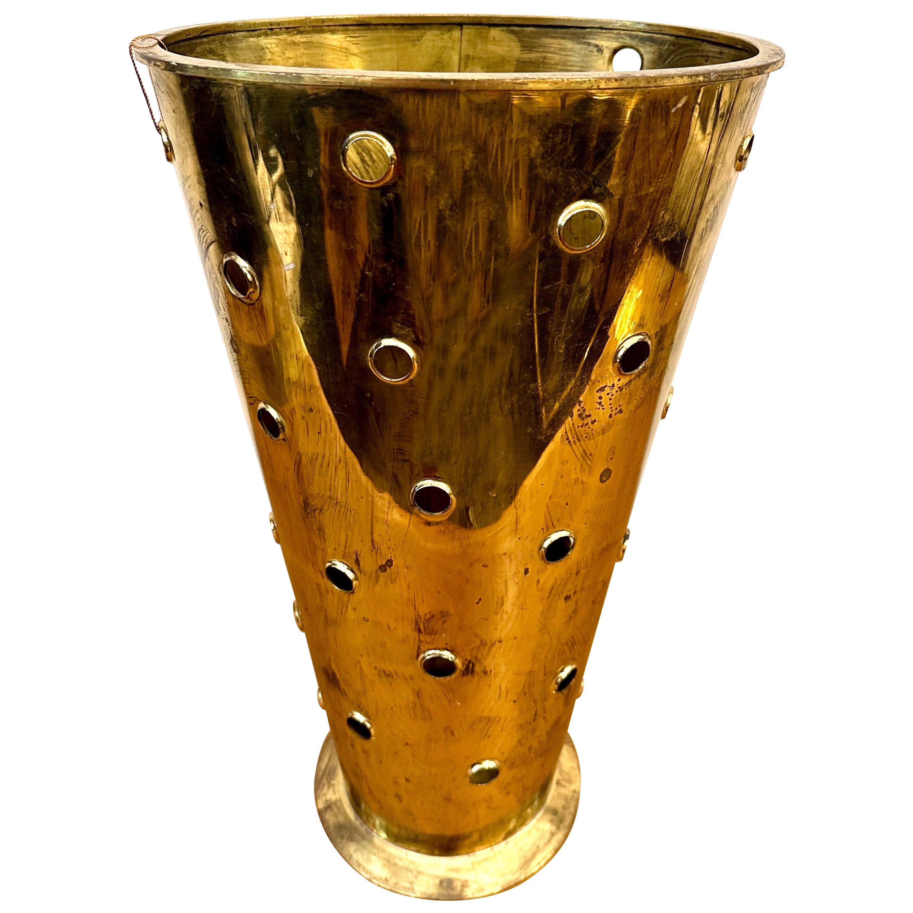 Portaombrelli tedesco d'epoca in ottone forato